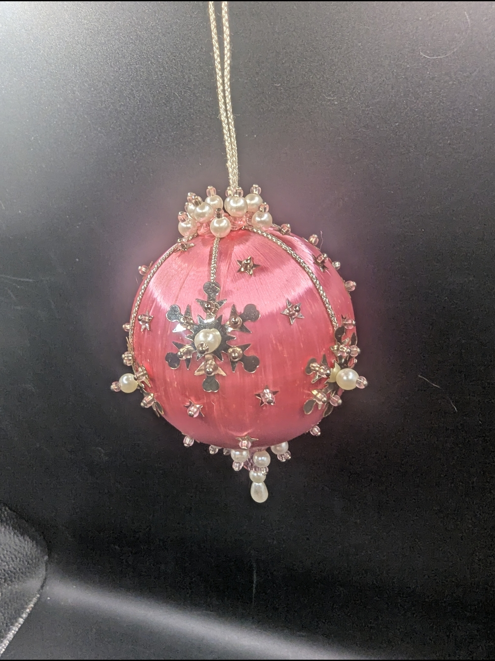 Vintage Set Of 4 Handcrafted Pink Beaded Push Pin Ornaments - Picture 11 of 14